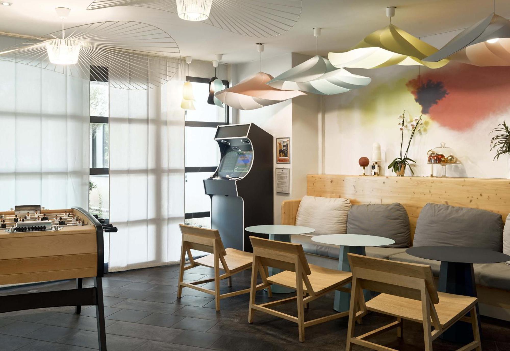 B&B Hotel Velizy Est Kültér fotó