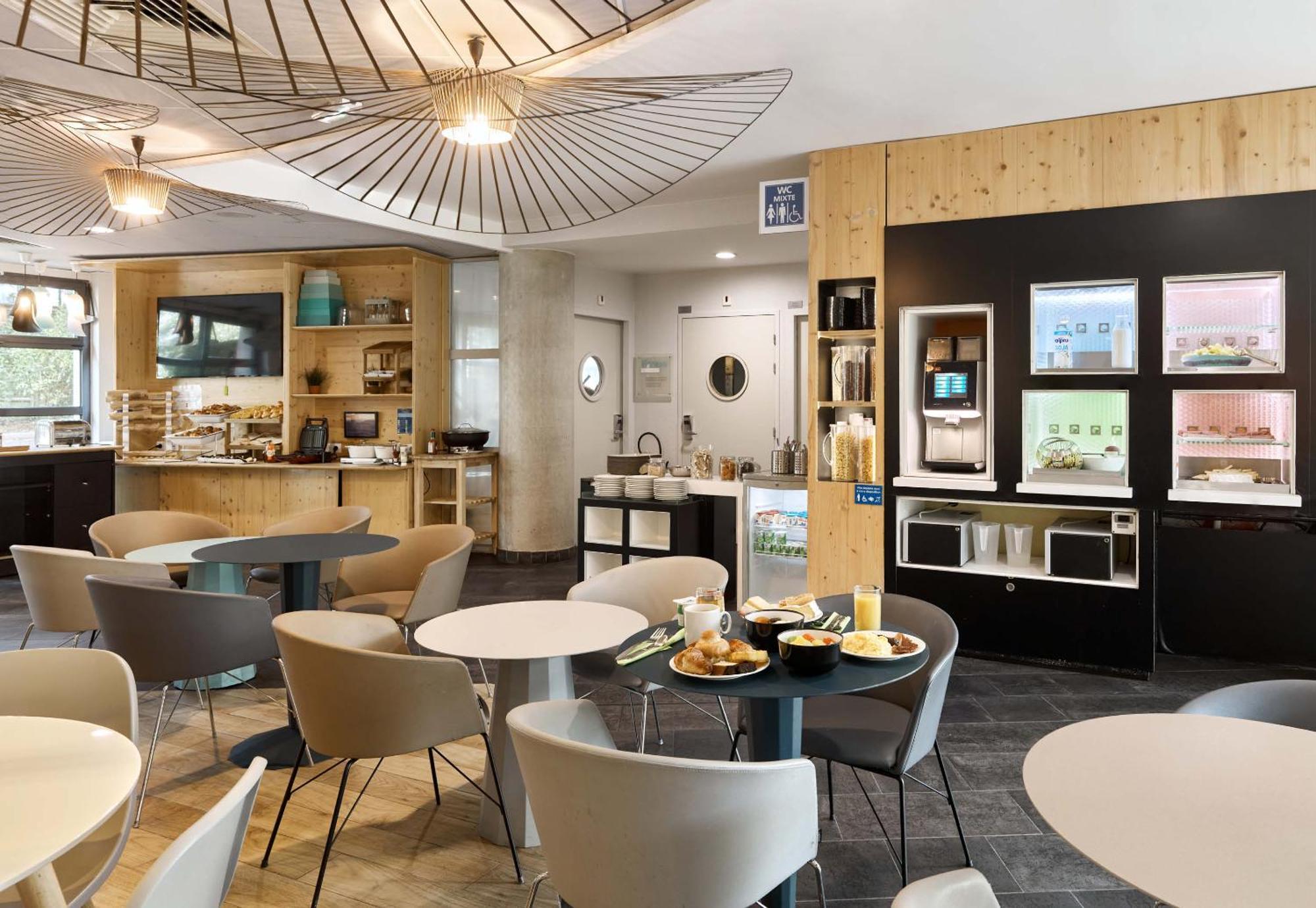 B&B Hotel Velizy Est Kültér fotó