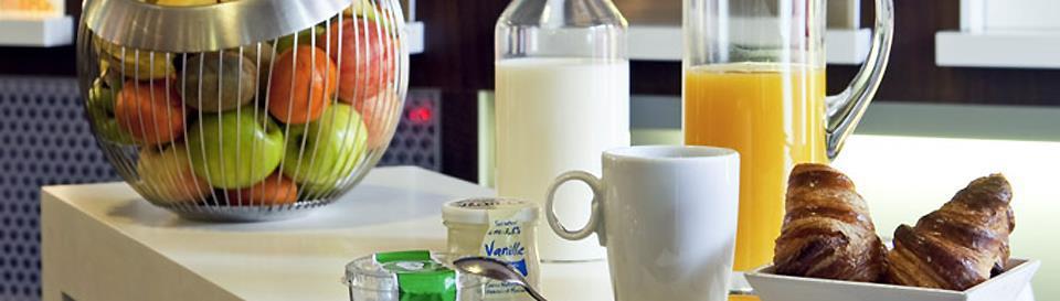 B&B Hotel Velizy Est Étterem fotó
